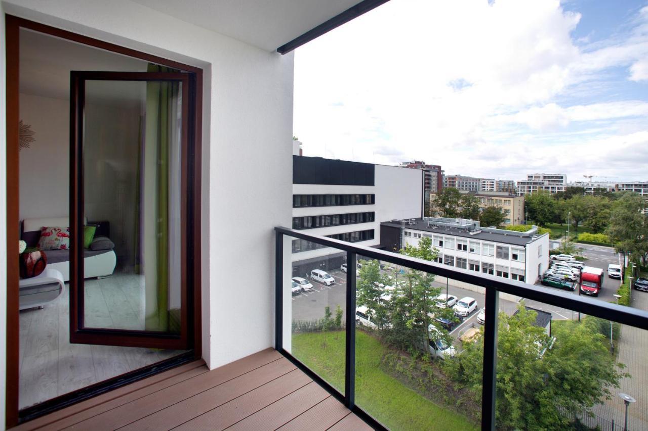Cybernetyki 6B Serviced Accommodation Varsovie Extérieur photo